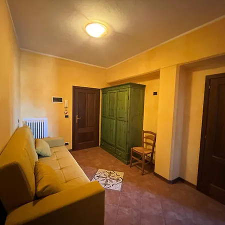 Valentina Apartman *
